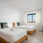 Appartement Ocean View 2 With Pool By Homing Lagos