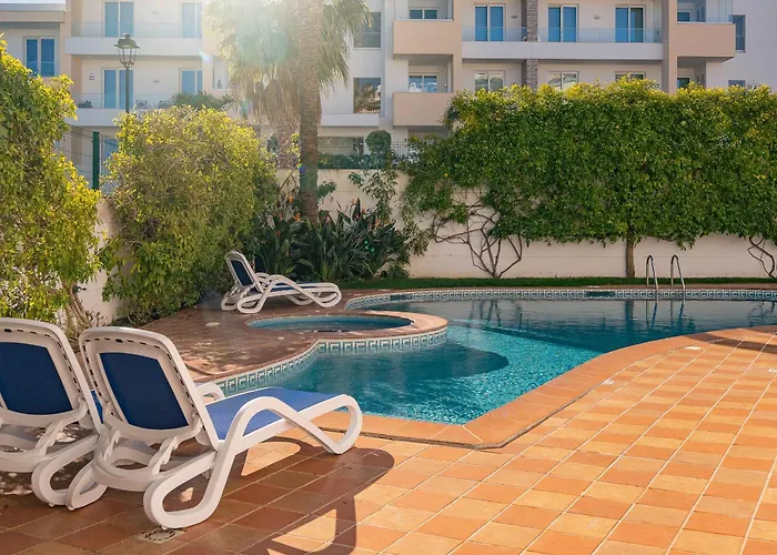 Ocean View 2 With Pool By Homing Appartement *