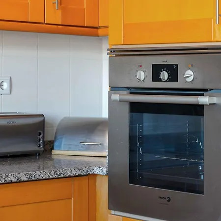 Ocean View 2 With Pool By Homing *