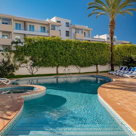 Ocean View 2 With Pool By Homing *