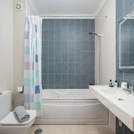 Ocean View 2 With Pool By Homing Lagos