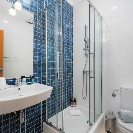 Ocean View 2 With Pool By Homing Apartamento